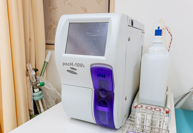 血液検査機器